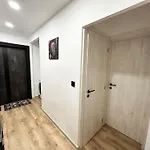 아파트 Spacious 3 Bedroom Step To Sea Garden And 바르나